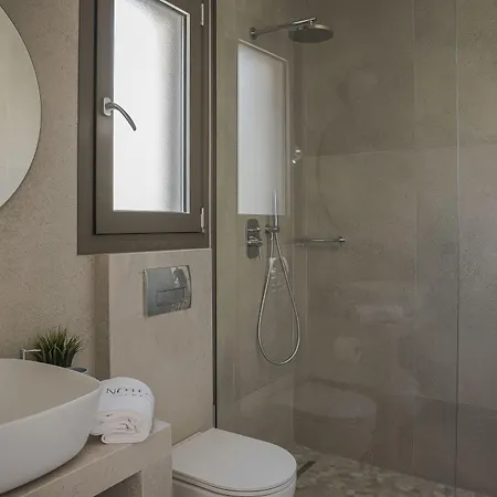 Notos Luxury Кателиос