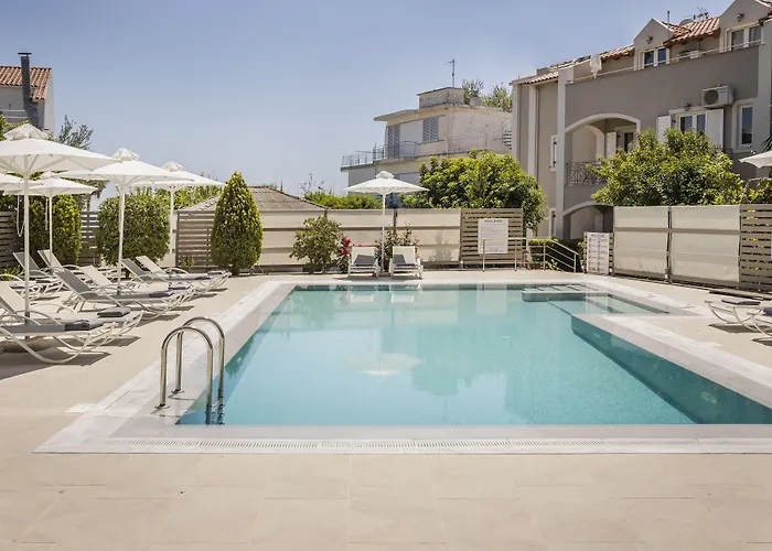 Notos Luxury Apartment *