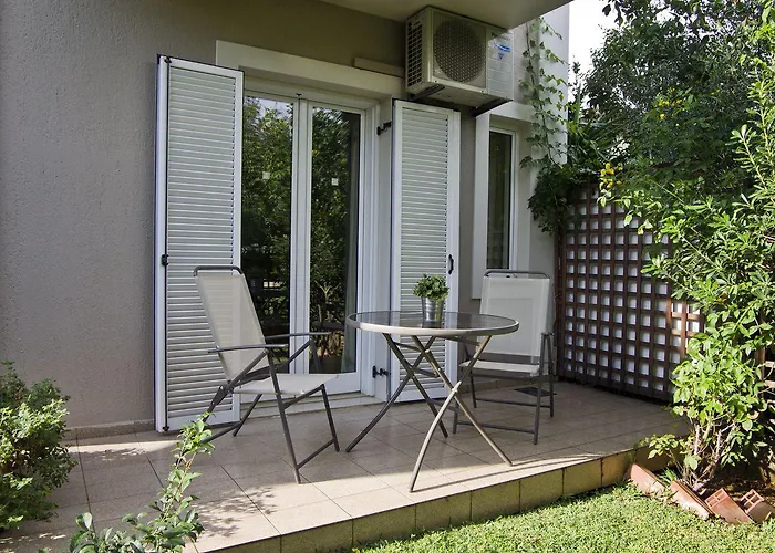 Notos Luxury Apartment *