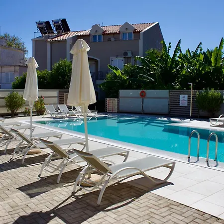 Notos Luxury Apartamento